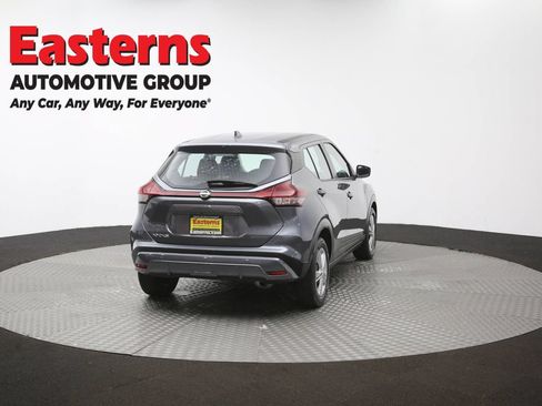Used 2023 Nissan Kicks S FWD image 37