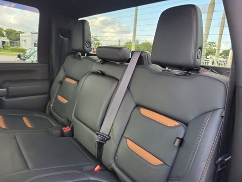 Used 2022 GMC Sierra 2500 AT4 w/ Gooseneck/5TH Wheel Package AWD/4WD image 13