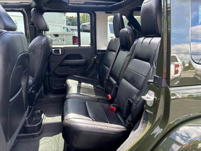 Used 2023 Jeep Wrangler Unlimited Sahara AWD/4WD image 18