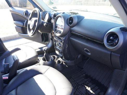 Used 2011 MINI Cooper Countryman image 26