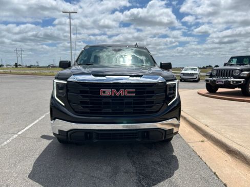 Used 2025 GMC Sierra 1500 Pro w/ Pro Value Package AWD/4WD image 2