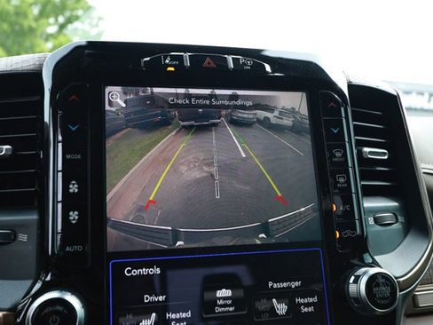 Used 2019 RAM 1500 Limited AWD/4WD image 19