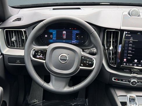 Certified 2024 Volvo XC60 B5 Ultimate AWD/4WD image 16