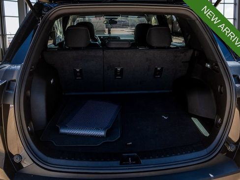Used 2025 Chevrolet Equinox LT FWD image 35