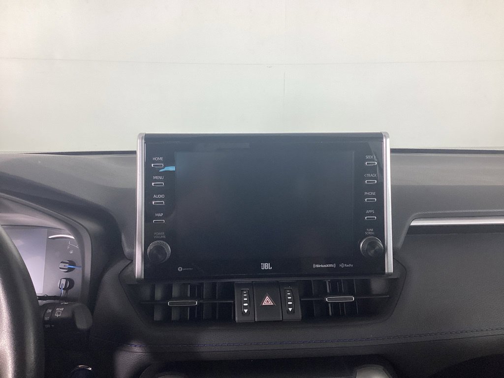 Used 2022 Toyota RAV4 XSE AWD/4WD image 18