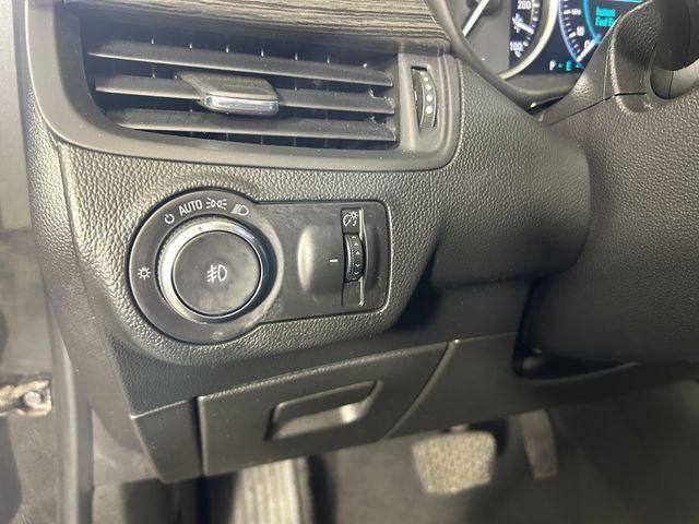 Used 2017 Buick Envision Premium AWD/4WD image 19