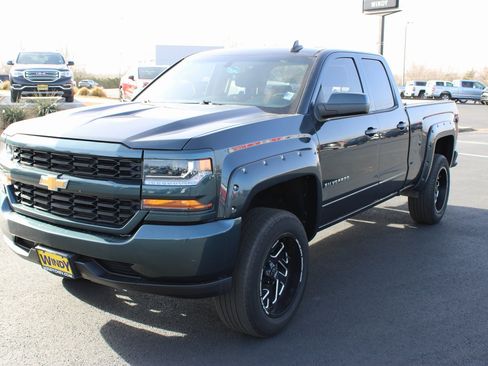 Used 2019 Chevrolet Silverado 1500 LT image 4