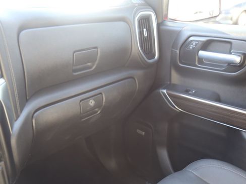 Used 2021 Chevrolet Silverado 1500 LT Trail Boss w/ Convenience Package II image 15