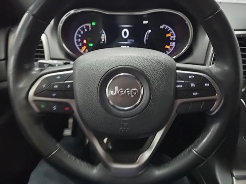 Used 2018 Jeep Grand Cherokee Laredo AWD/4WD image 20