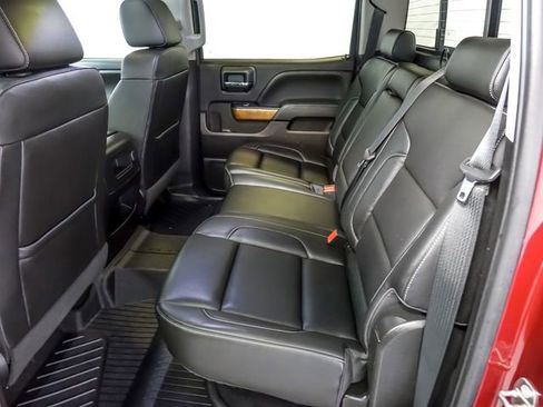 Used 2018 Chevrolet Silverado 1500 LTZ w/ Sport Package AWD/4WD image 15