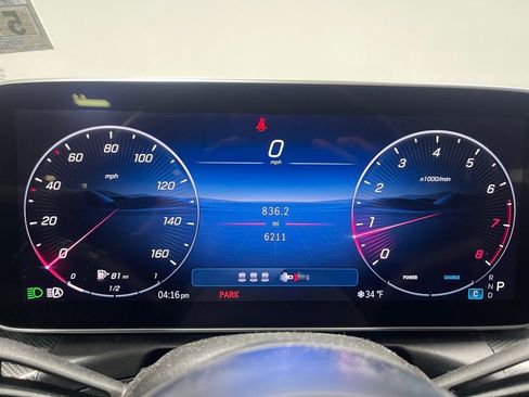 Used 2025 Mercedes-Benz C 300 4MATIC Sedan image 32