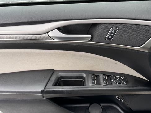 Used 2018 Ford Fusion S image 17