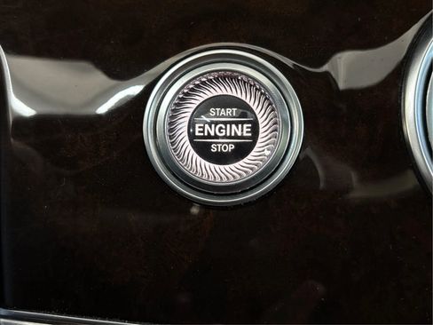 Used 2021 Mercedes-Benz E 350 4MATIC Sedan image 38