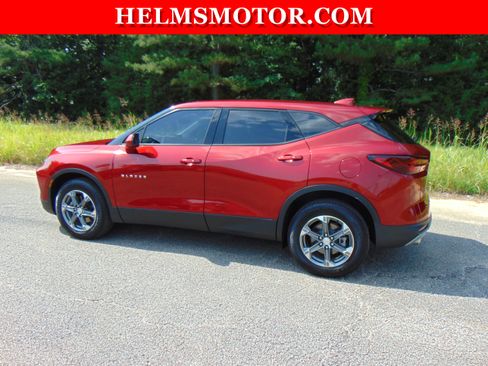 Used 2024 Chevrolet Blazer LT w/ Driver Confidence Package image 3