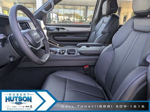 New 2026 Jeep Grand Wagoneer Limited AWD/4WD image 21