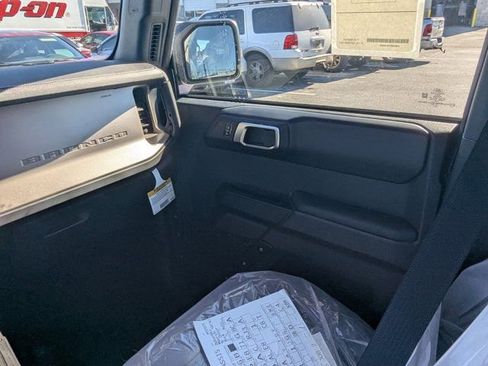 New 2025 Ford Bronco Outer Banks image 14