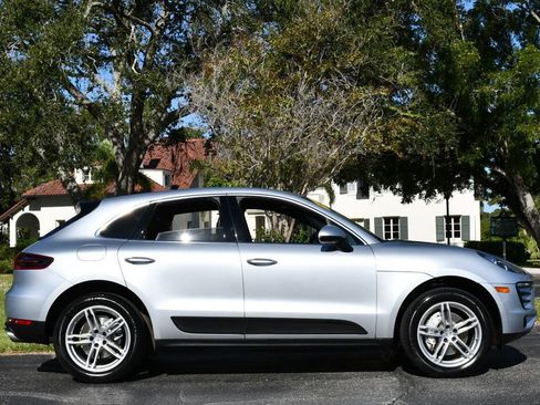 Used 2016 Porsche Macan S image 7