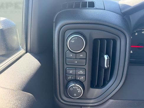 Used 2025 Chevrolet Silverado 2500 Custom w/ Custom Value Package AWD/4WD image 12