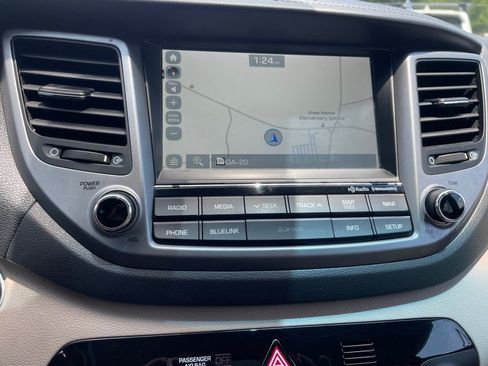 Used 2016 Hyundai Tucson Limited FWD image 14