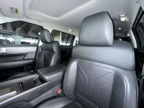 Used 2024 Hyundai Santa Fe XRT AWD/4WD image 14