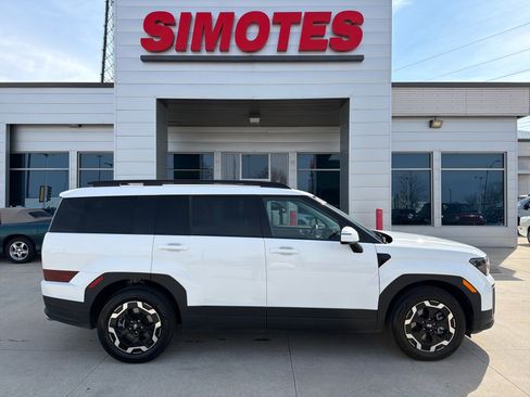 Used 2026 Hyundai Santa Fe SEL image 1