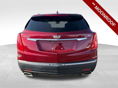 Used 2017 Cadillac XT5 Luxury FWD image 4