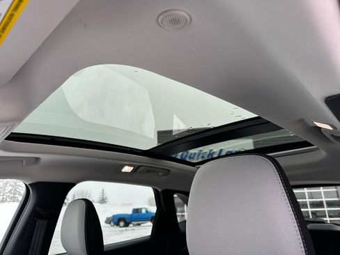 New 2026 Ford Escape Active w/ Active Premium Tech Pack AWD/4WD image 12