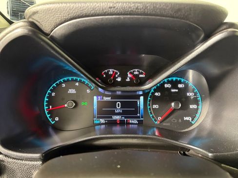 Used 2018 GMC Canyon Denali image 16