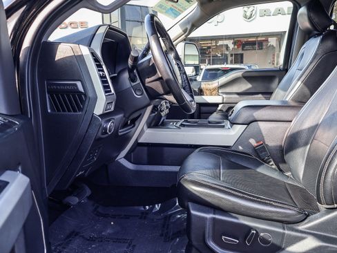 Used 2018 Ford F350 Lariat w/ Lariat Ultimate Package image 2