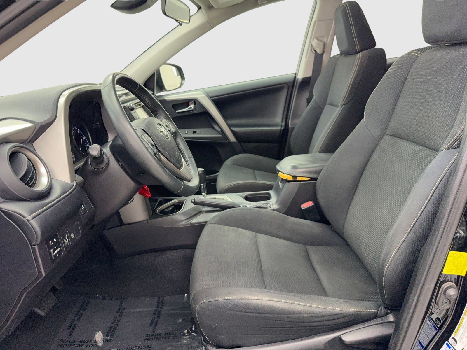 Used 2017 Toyota RAV4 XLE w/ Plus Special Value Package AWD/4WD image 17