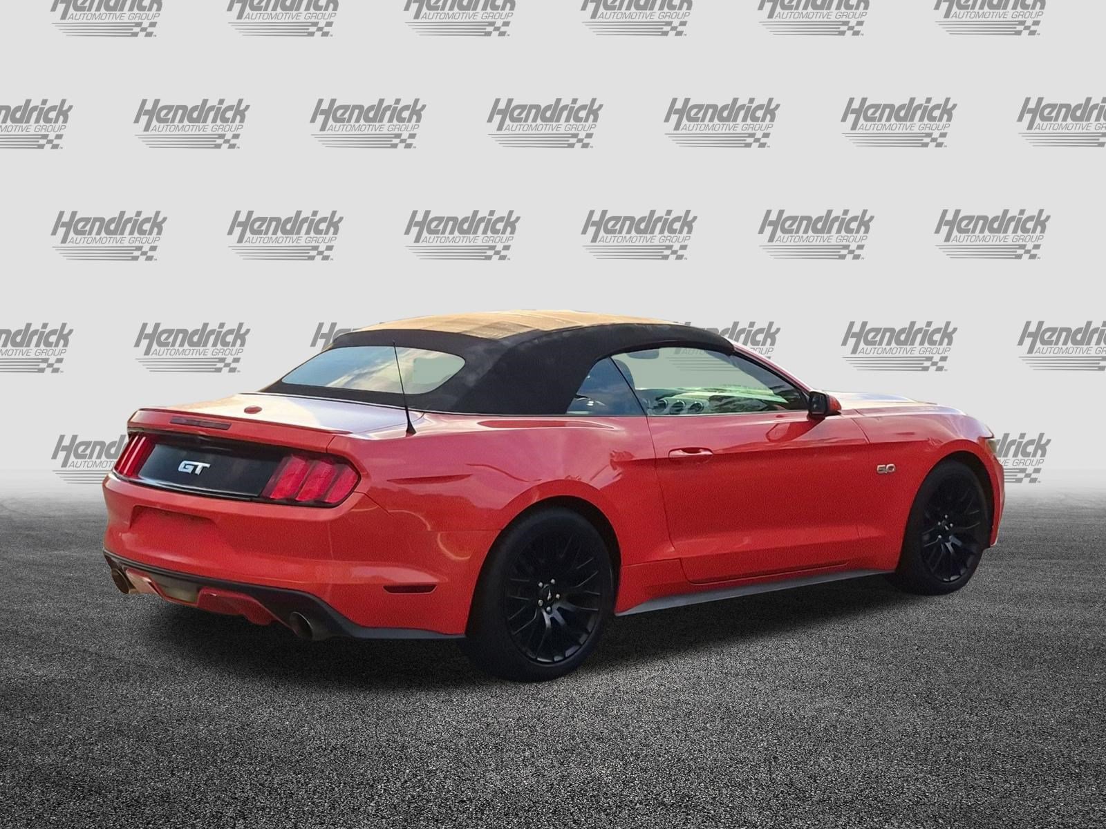 Used 2016 Ford Mustang GT Premium RWD image 10