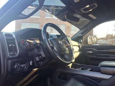 Used 2020 RAM 2500 Laramie image 18