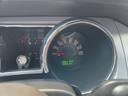 Used 2006 Ford Mustang GT Premium RWD image 20
