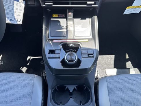 New 2026 Subaru Uncharted AWD image 21