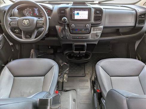 Used 2025 RAM ProMaster 2500 w/ Convenience Group FWD image 16