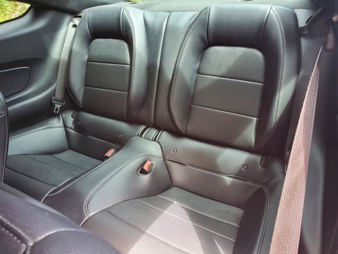 Used 2015 Ford Mustang GT Premium RWD image 25