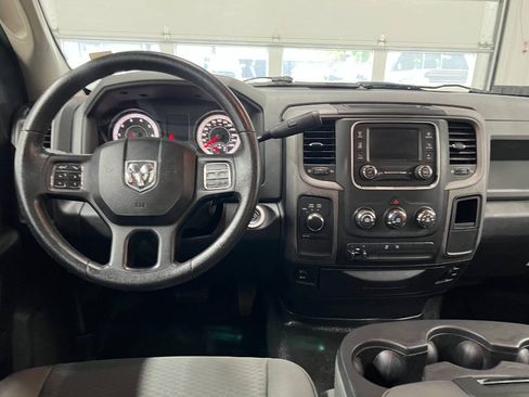 Used 2014 RAM 1500 Express w/ Black Ram 1500 Express Group AWD/4WD image 8
