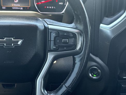 Used 2020 Chevrolet Silverado 1500 LT Trail Boss w/ Convenience Package AWD/4WD image 29