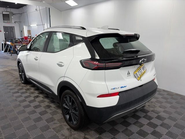 Used 2022 Chevrolet Bolt EUV Premier w/ Launch Edition FWD image 4