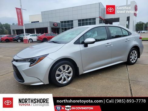 Used 2026 Toyota Corolla LE FWD image 1