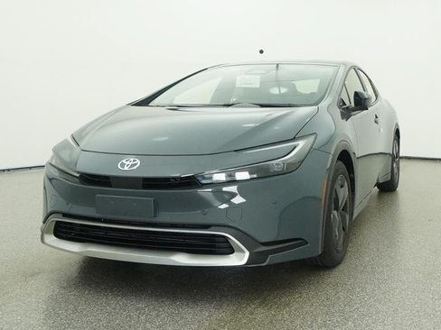 New 2026 Toyota Prius Plug-In Hybrid FWD image 19