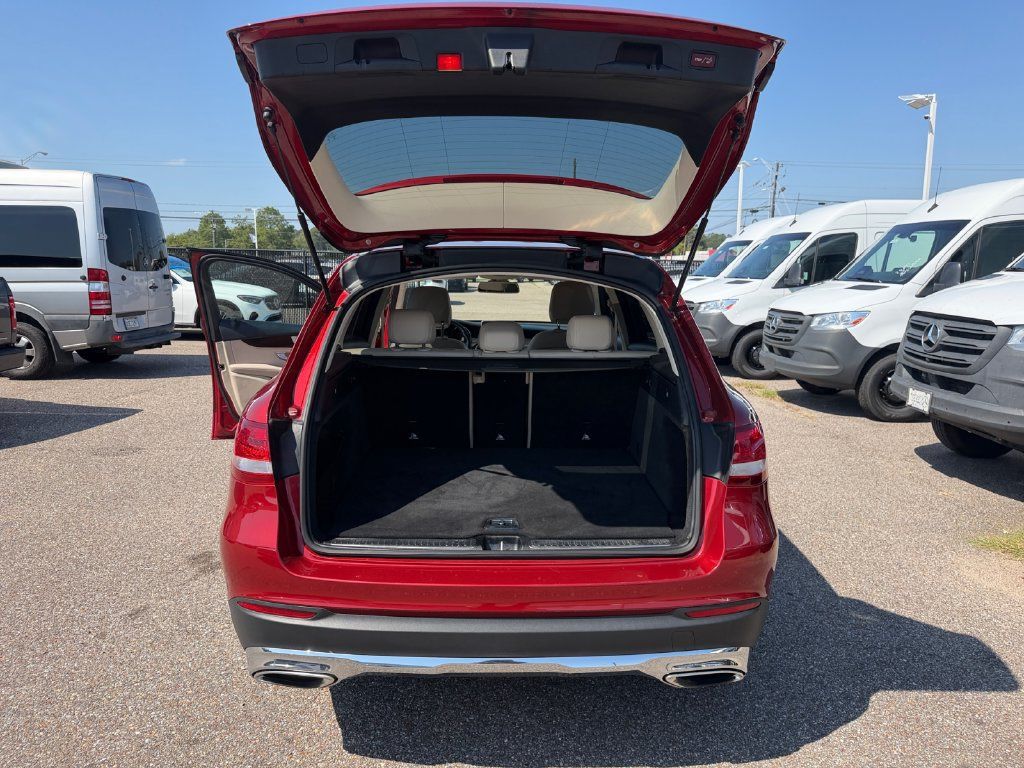 Certified 2019 Mercedes-Benz GLC 300 w/ Parking Assistance Package image 22