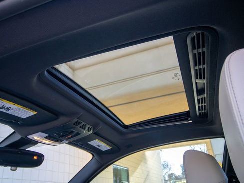 Used 2020 BMW M240i w/ Premium Package image 42