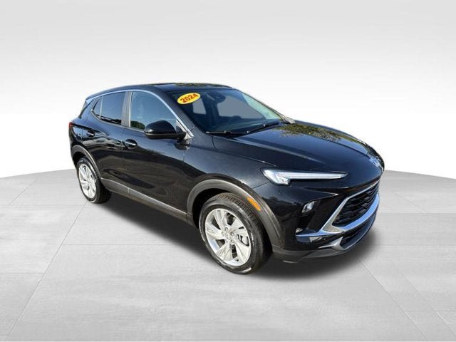 Used 2024 Buick Encore GX Preferred FWD image 3
