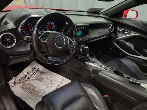 Used 2017 Chevrolet Camaro LT image 15