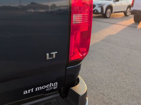 Used 2019 Chevrolet Colorado LT w/ LT Convenience Package AWD/4WD image 6