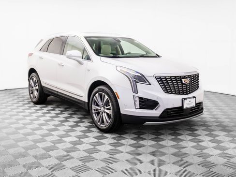 New 2026 Cadillac XT5 Premium Luxury w/ Driver Assist Package image 8
