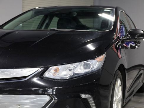 Used 2017 Chevrolet Volt Premier w/ Driver Confidence II Package image 27