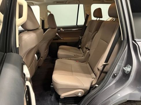 Used 2022 Lexus GX 460 Premium AWD/4WD image 37