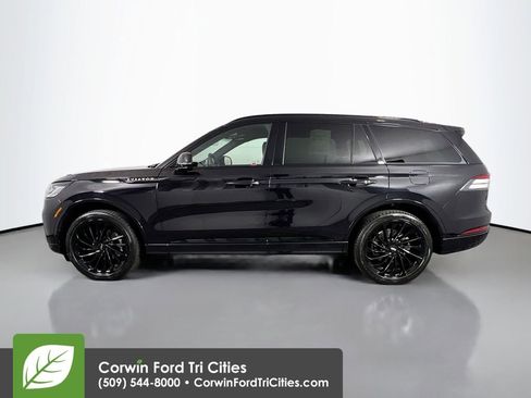 Used 2025 Lincoln Aviator Reserve w/ Equipment Group 201A AWD/4WD image 6